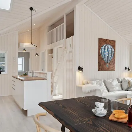 Jonnhild - 450m From The Sea By Interhome 別荘