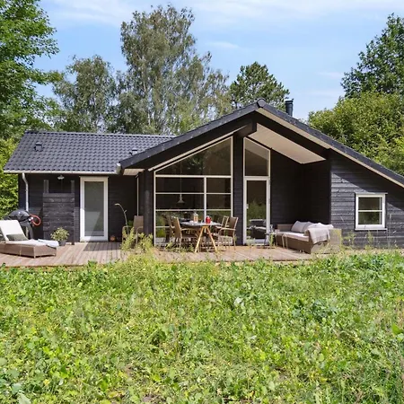 Jonnhild - 450m From The Sea By Interhome 別荘 Tjørneholm