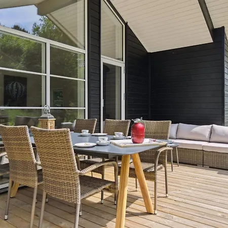 Jonnhild - 450m From The Sea By Interhome * Tjørneholm