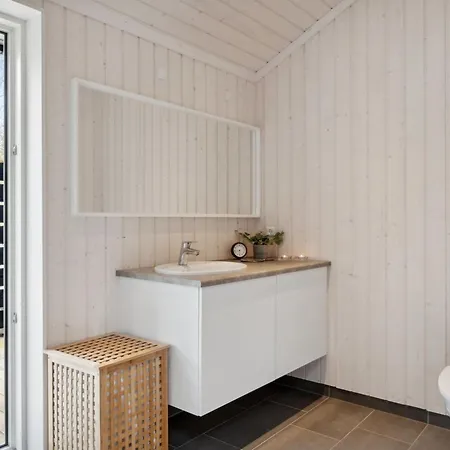 Casa vacanze Jonnhild - 450m From The Sea By Interhome Tjørneholm